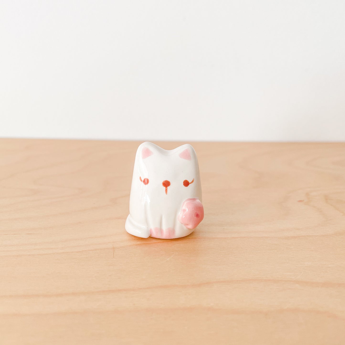 Flower Cat Desk Pal
