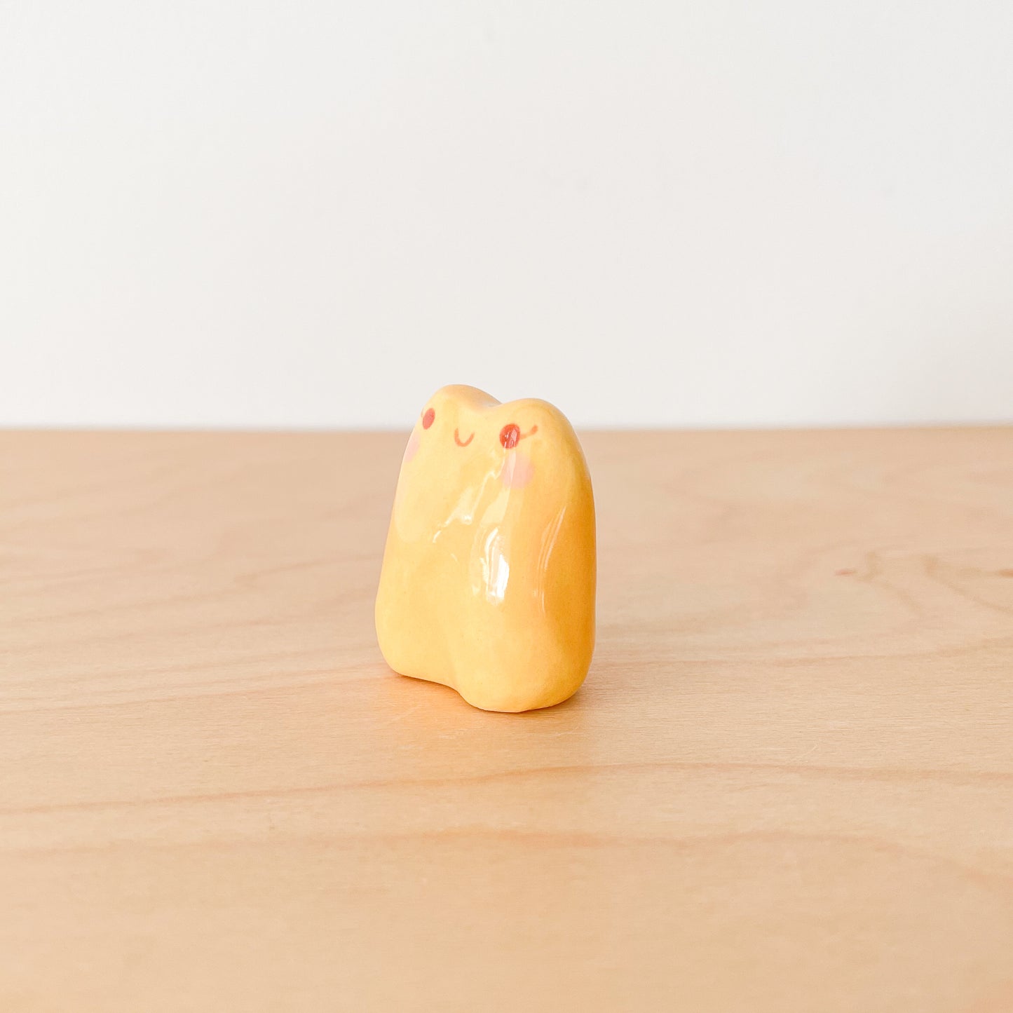 Orange Froggy Desk Pal
