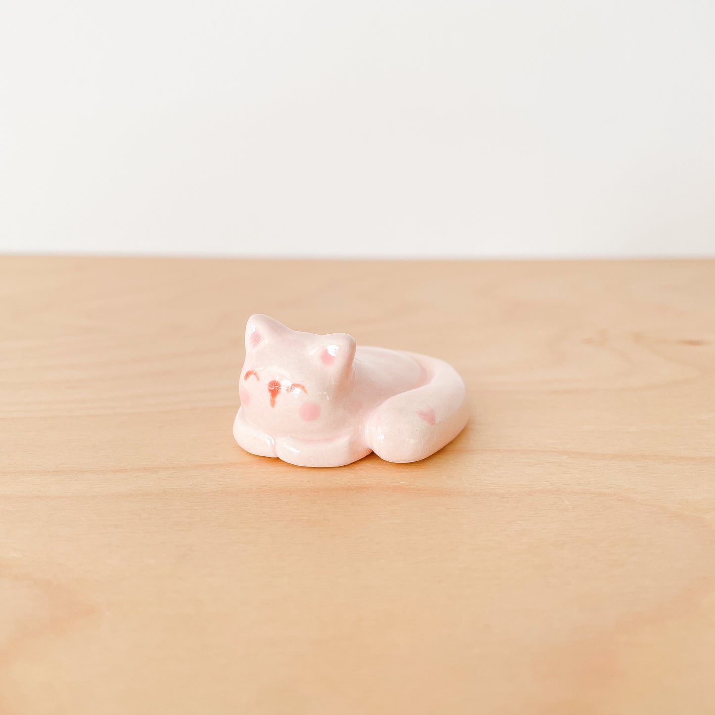 Pink Sleepy Cat Desk Pal