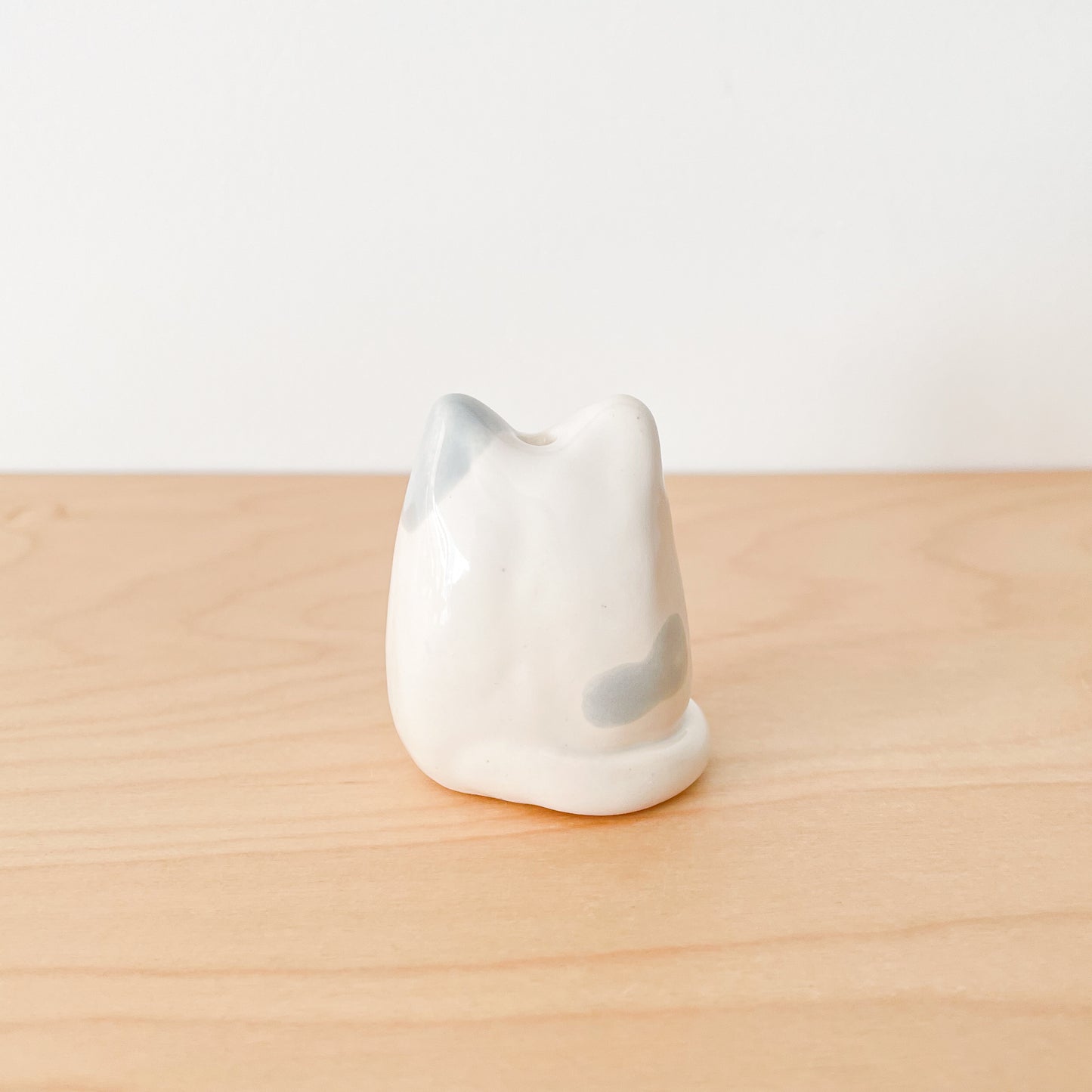 Spotty Grey Cat Mini Vase