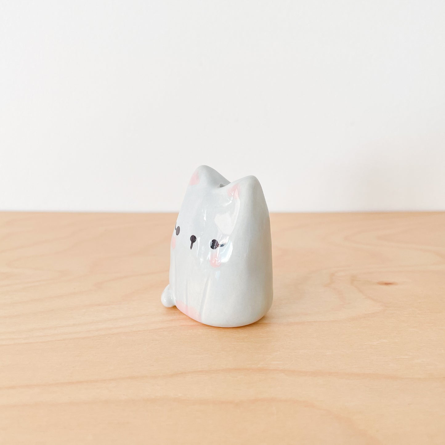 Grey Cat Mini Vase