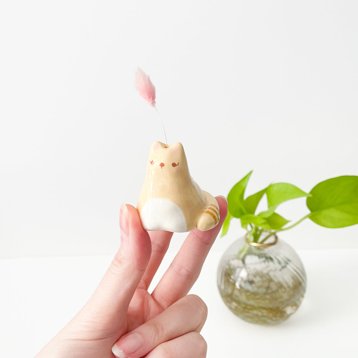 Caramel Loaf Cat Mini Vase