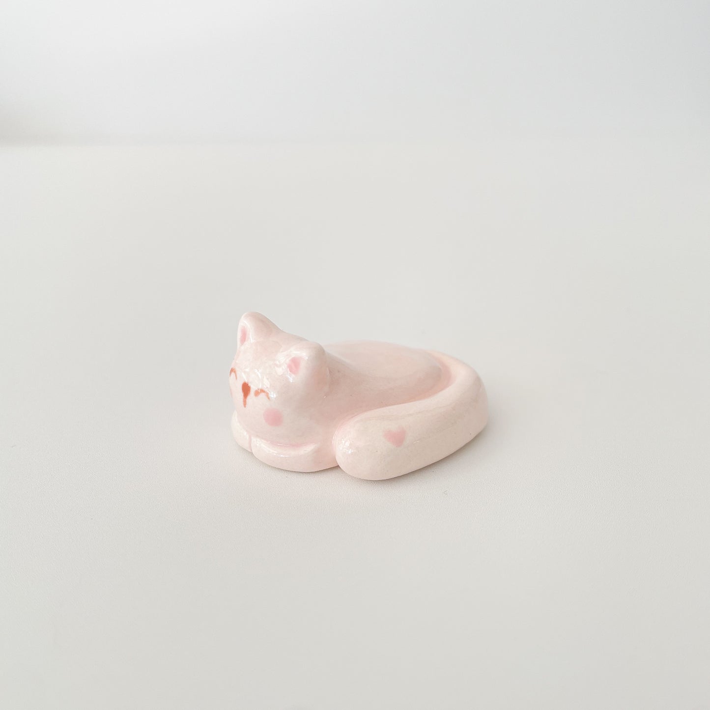 Pink Sleepy Cat Desk Pal