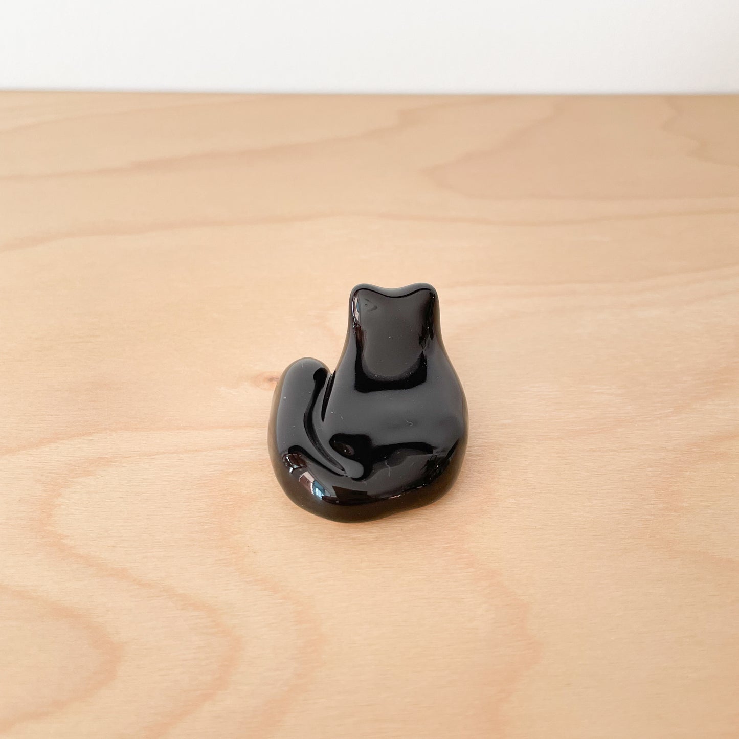 Black Sleepy Cat Desk Pal