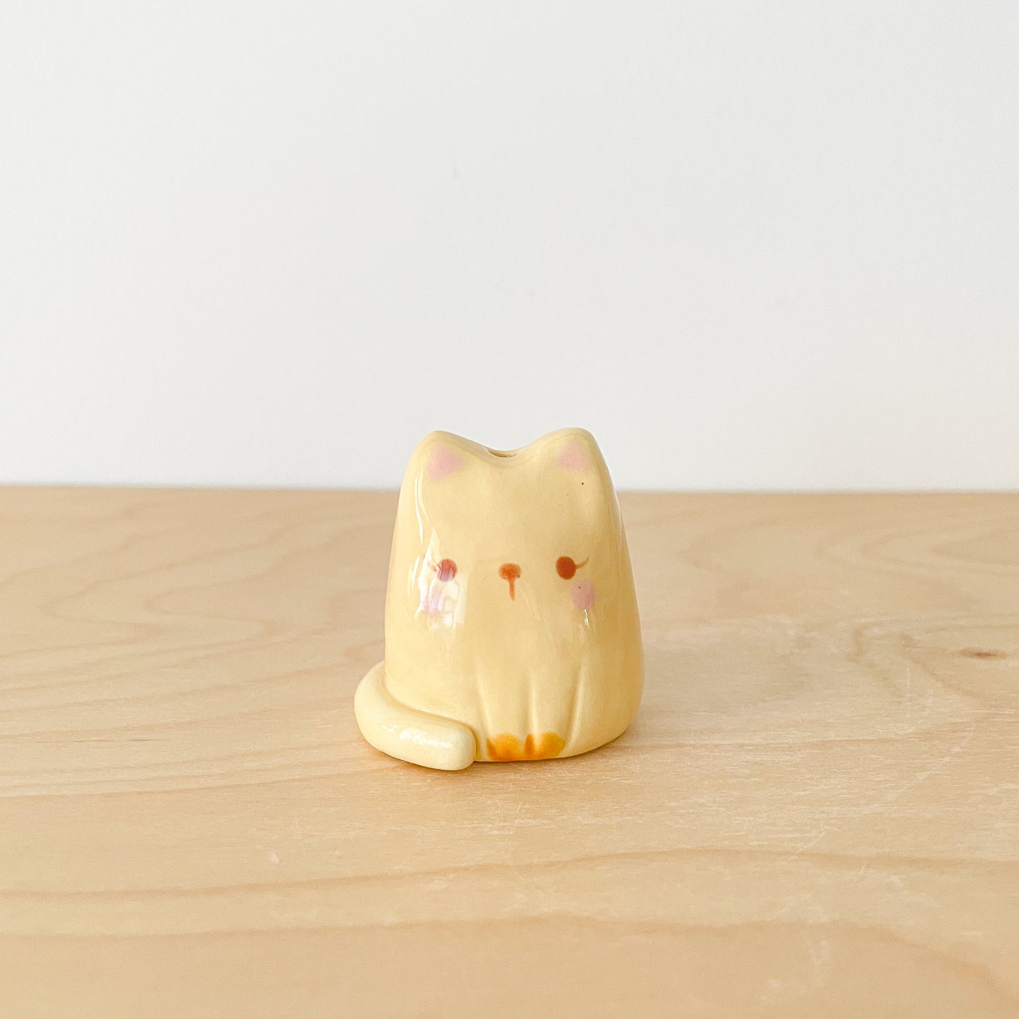 Caramel Cat Mini Vase