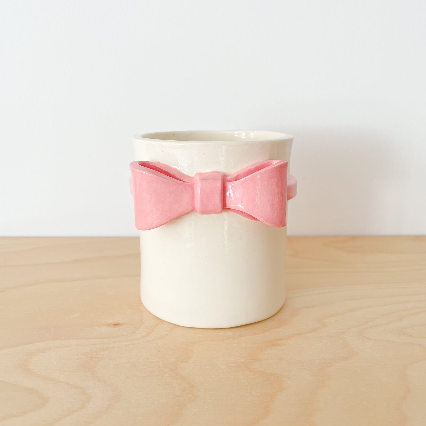 Pink Bow Stationary Holder