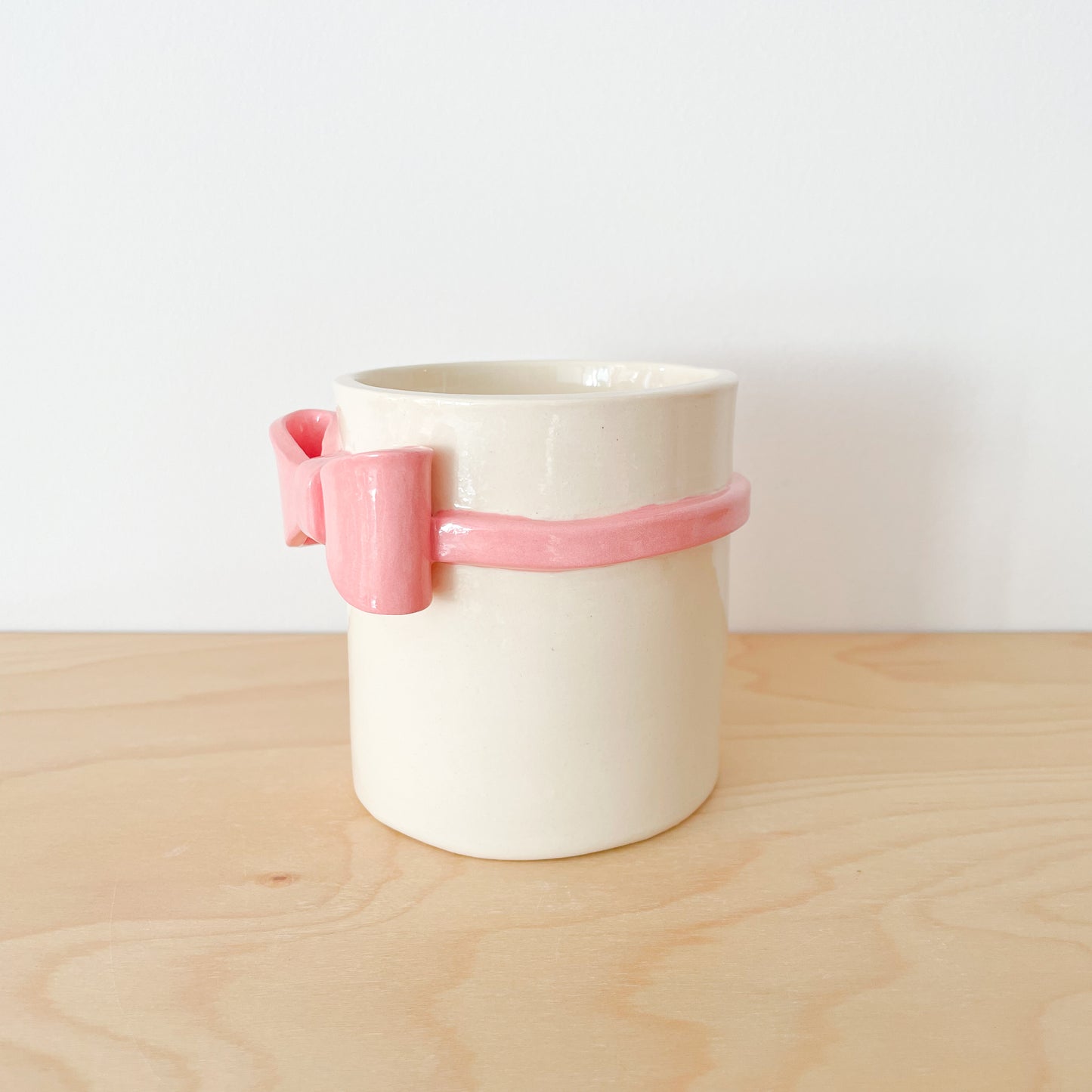 Pink Bow Stationary Holder