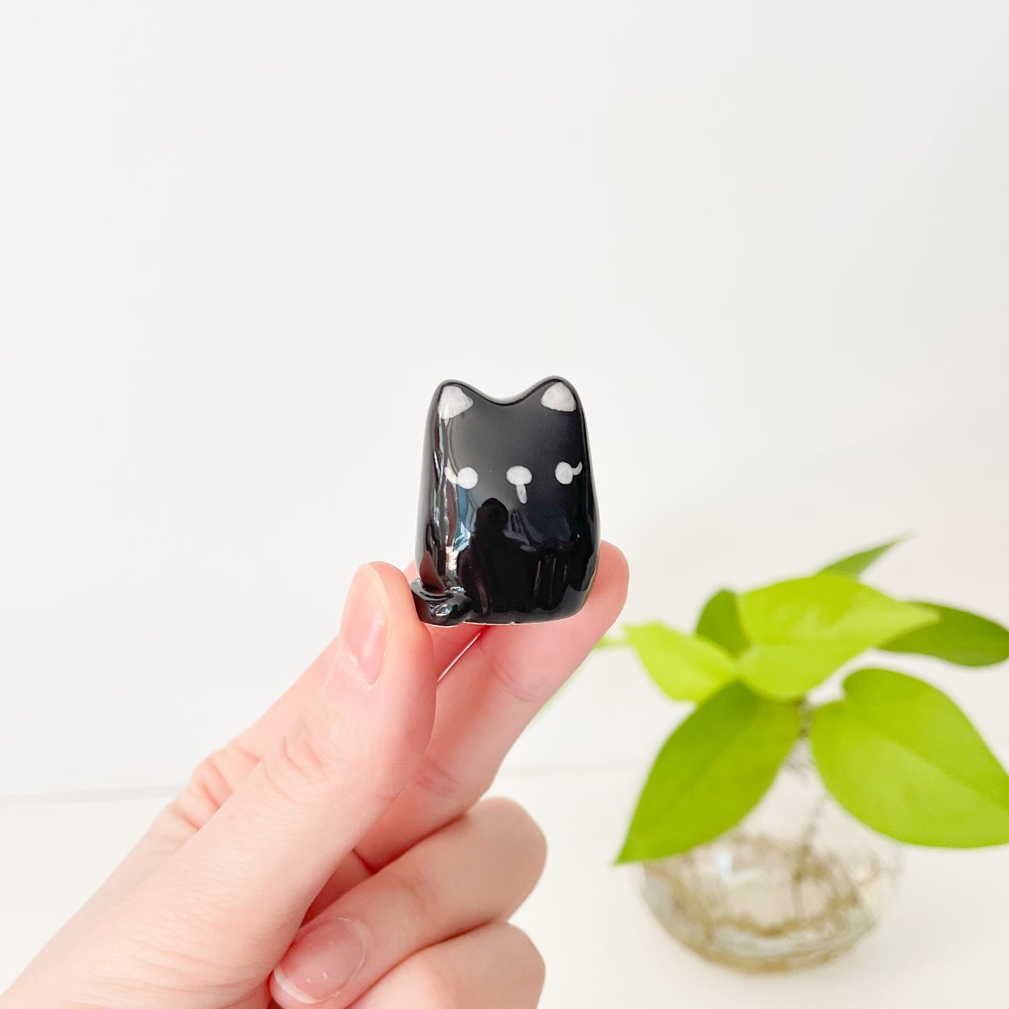Black Cat Desk Pal
