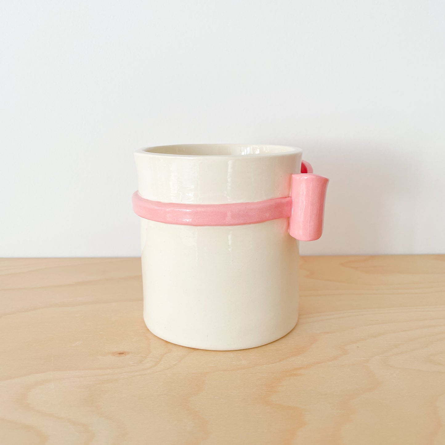 Pink Bow Stationary Holder