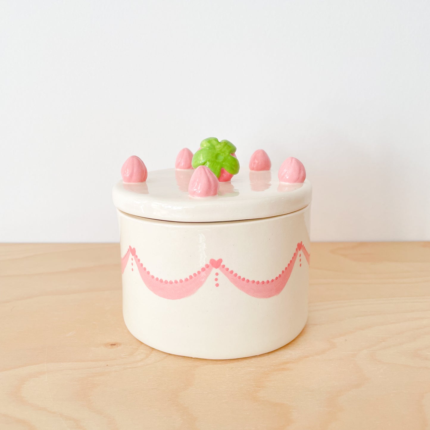 Strawberry and Cream Cake Jar