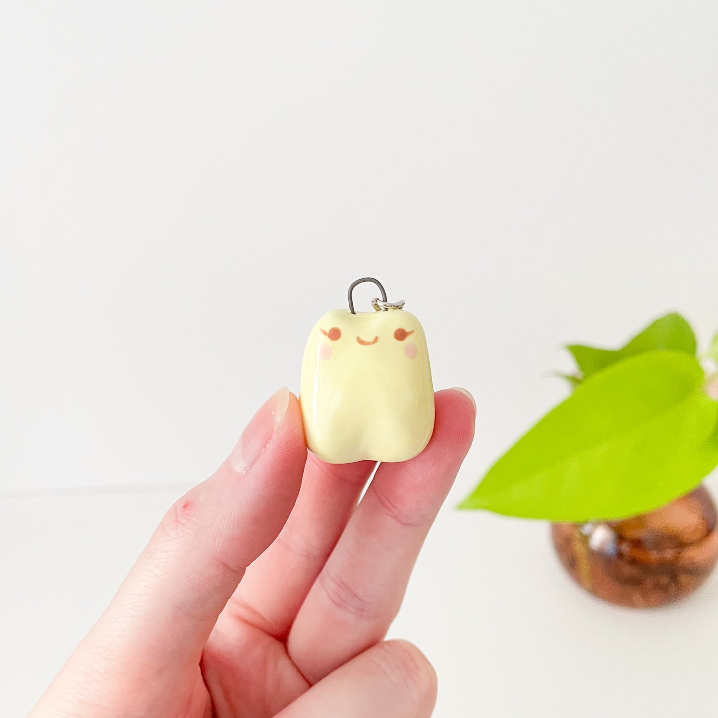 Yellow Frog Purse Pal