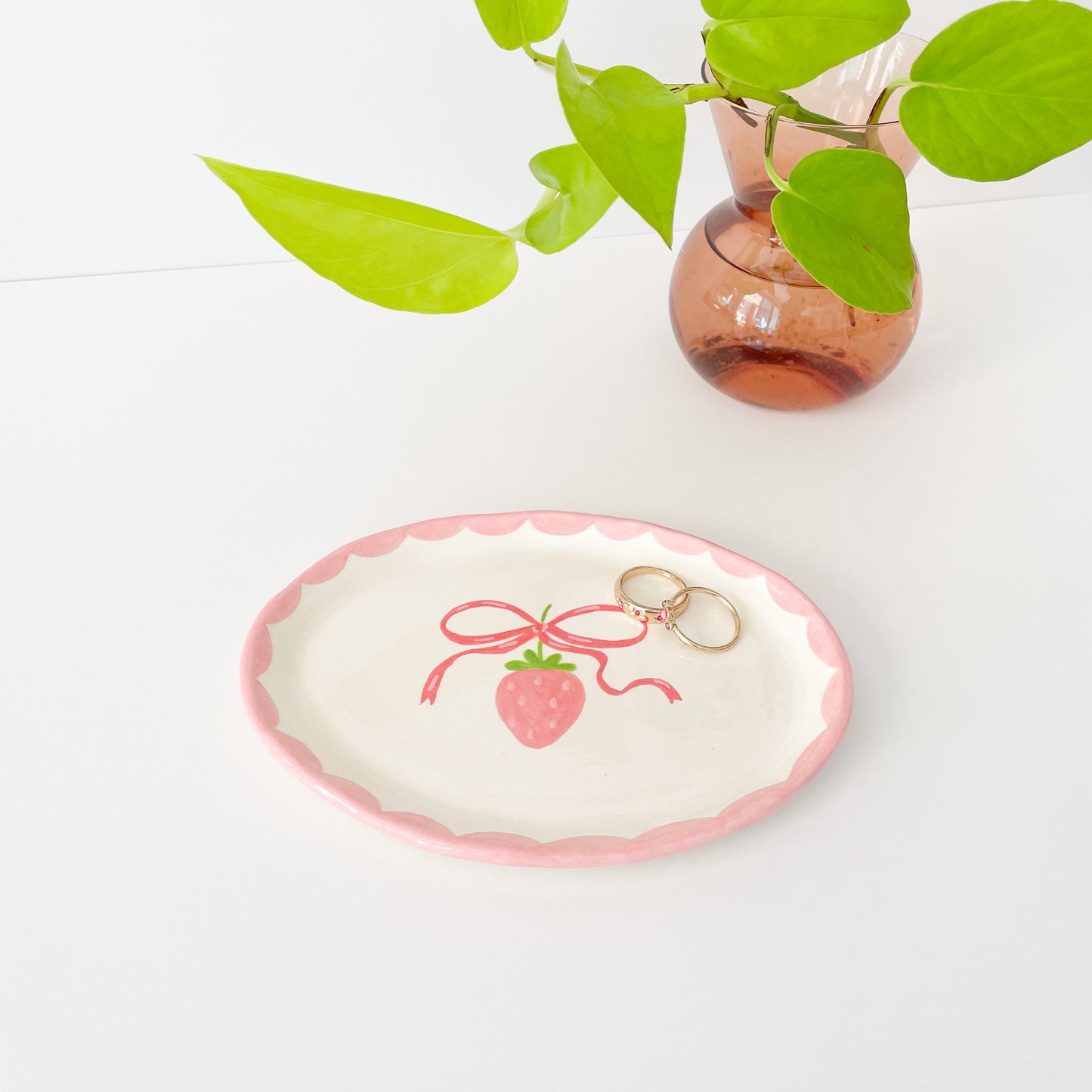 Strawberry Bow Trinket Tray