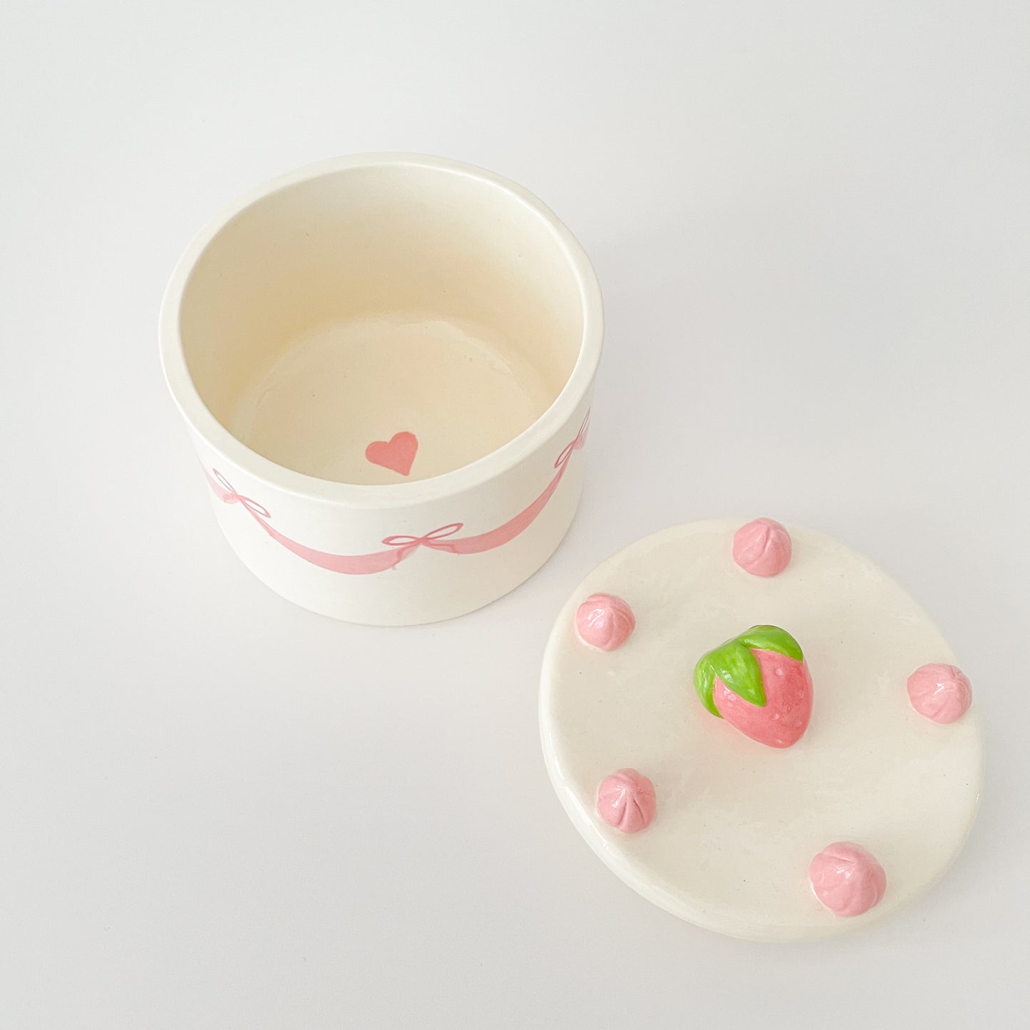 Strawberry Bow Cake Jar