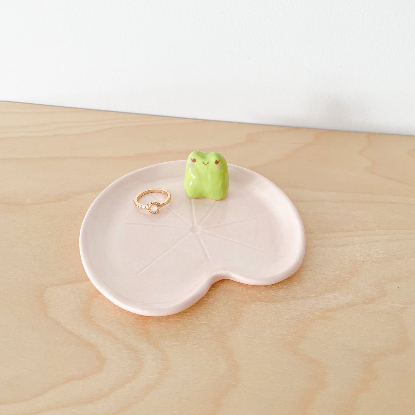 Pink Lily Pad Trinket Dish