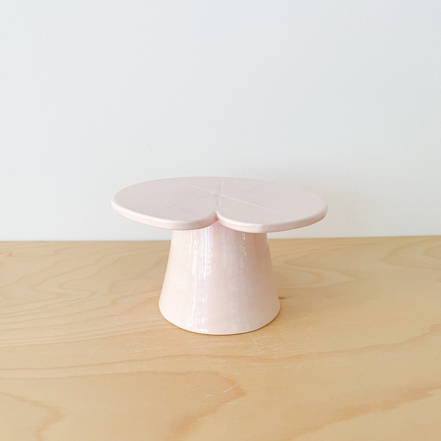 Pink Lily Pad Stand