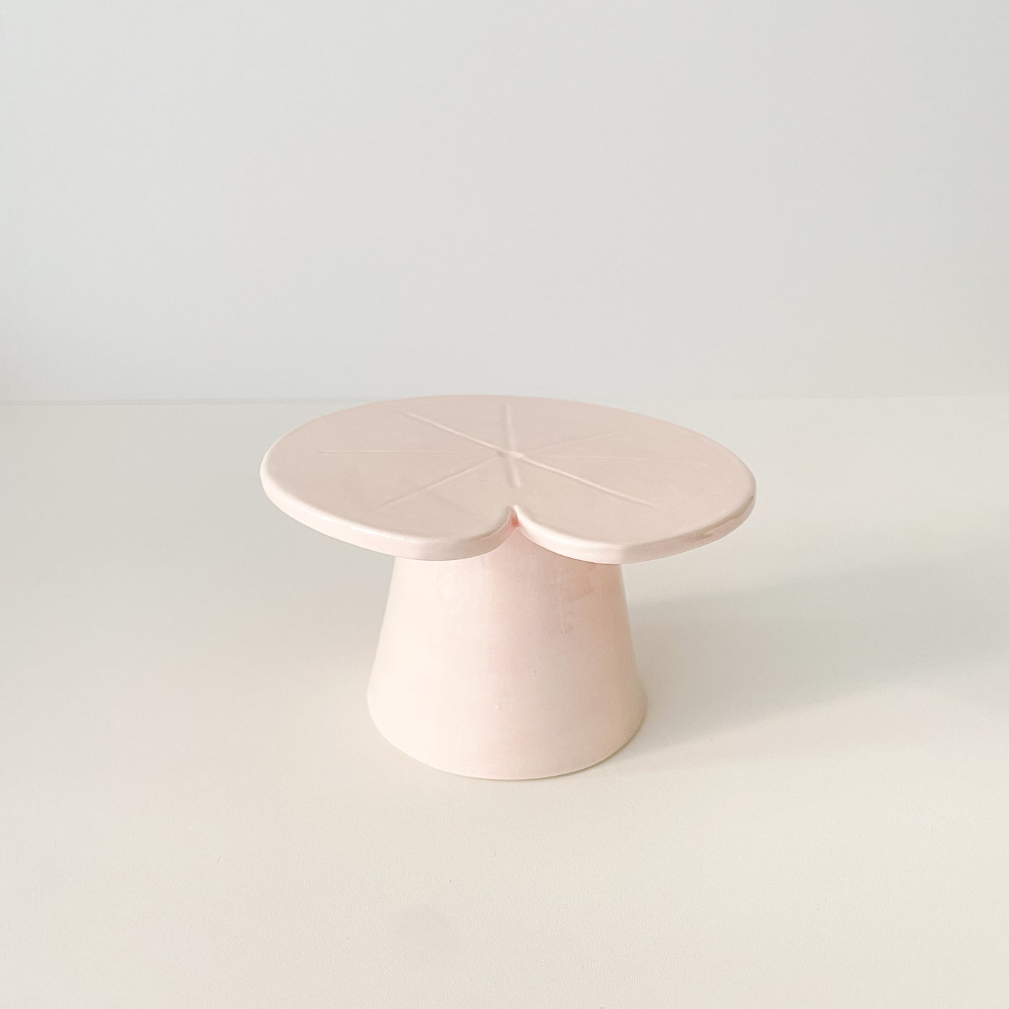 Pink Lily Pad Stand
