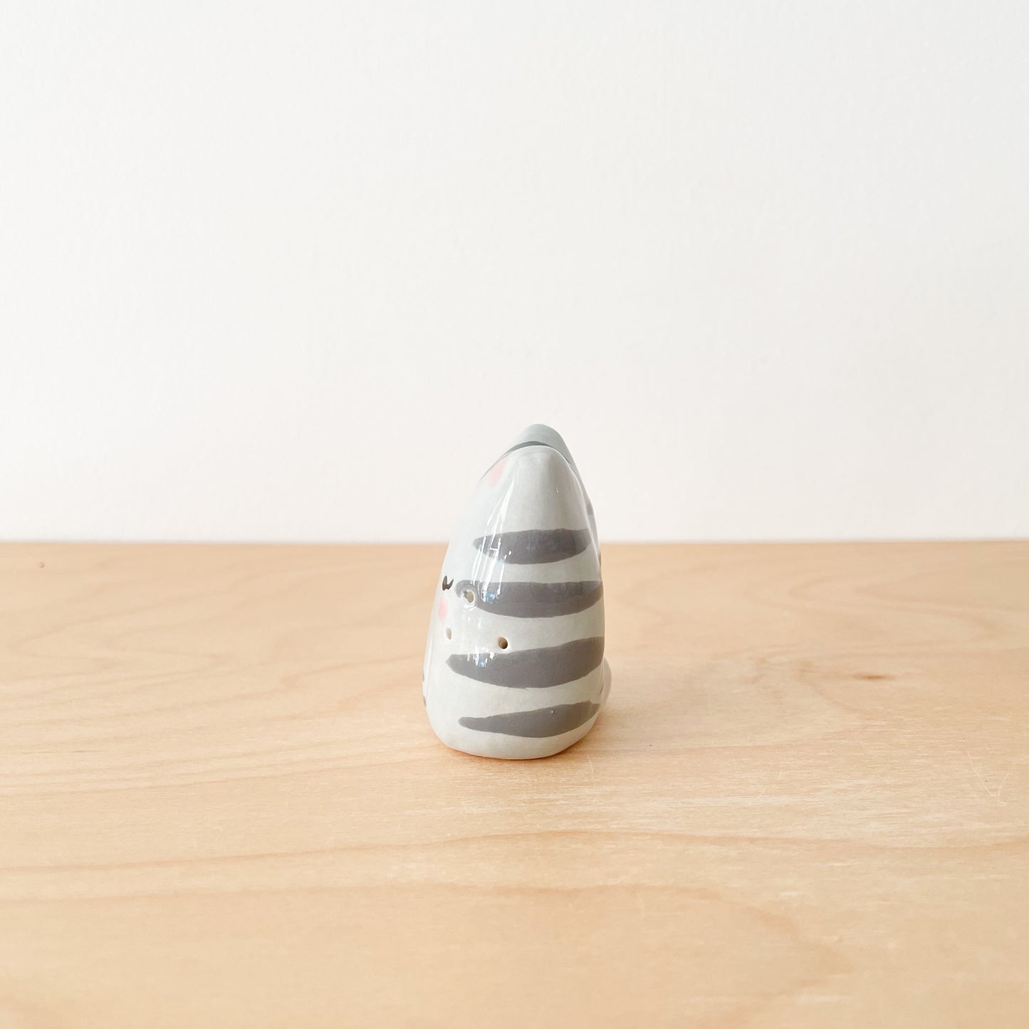 Grey Tabby Whisker Cat Mini Vase