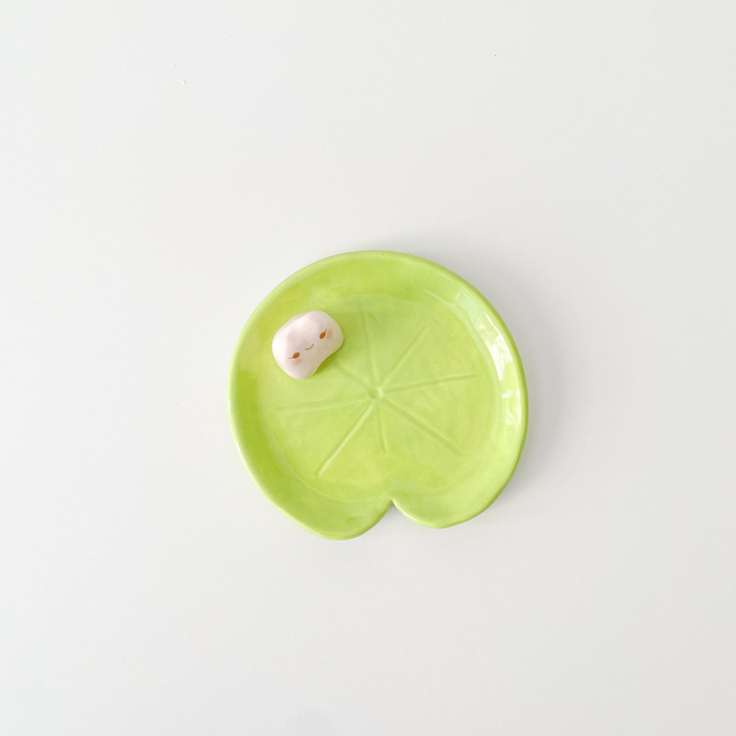 Green Lilypad Froggy Dish