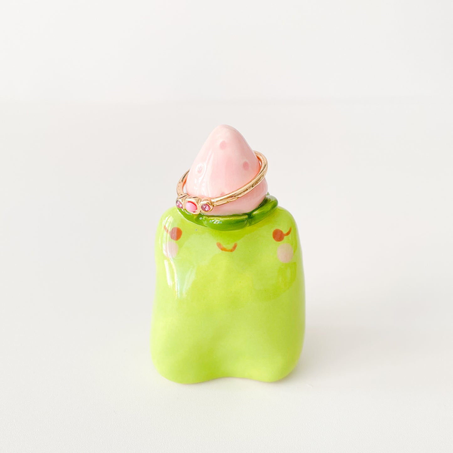 Strawberry Frog Ring Holder