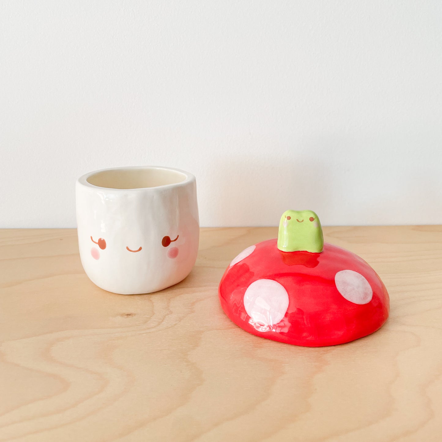 Froggy Toadstool Jar