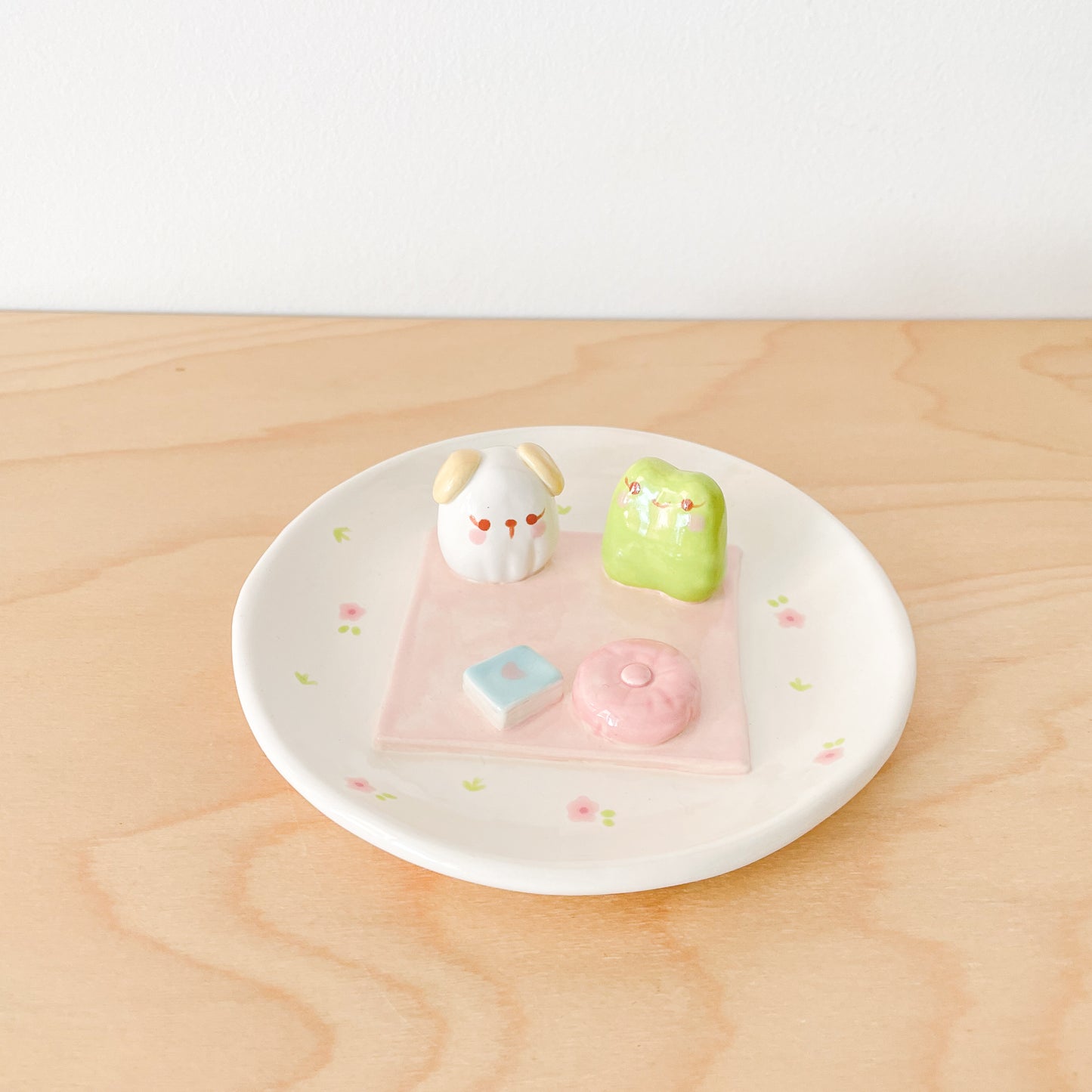 The Secret Garden Trinket Dish - Dog & Frog