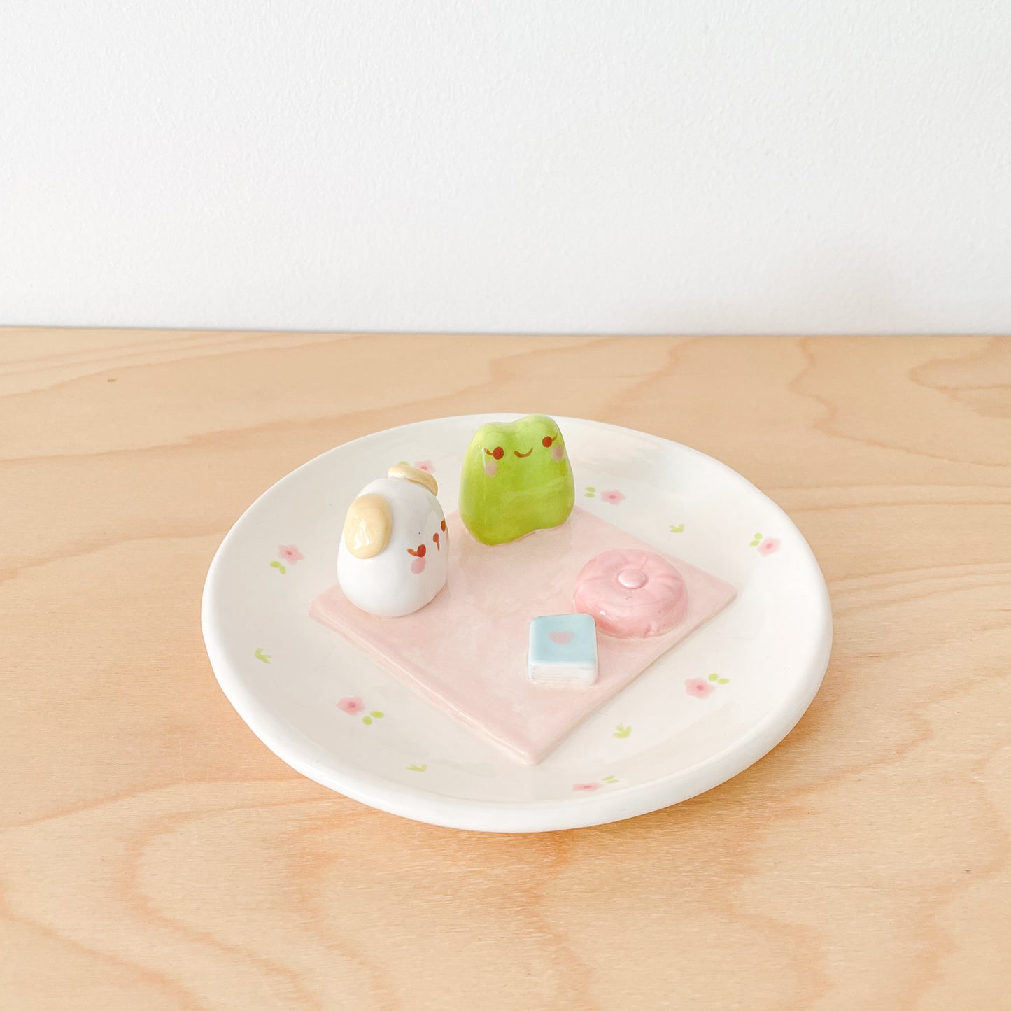 The Secret Garden Trinket Dish - Dog & Frog