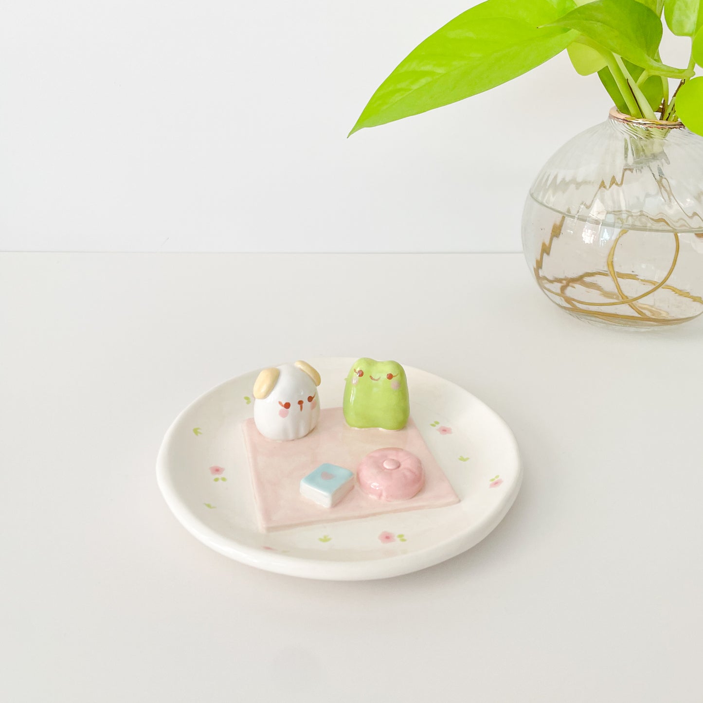 The Secret Garden Trinket Dish - Dog & Frog
