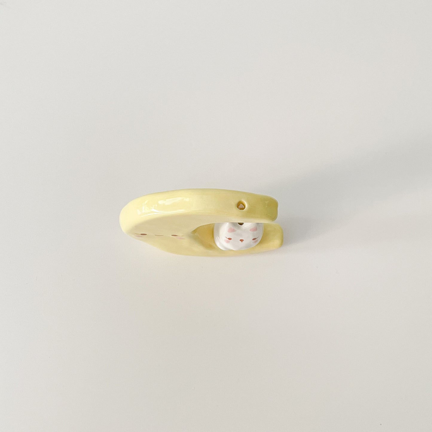 Luna Cat Mini Vase (yellow)