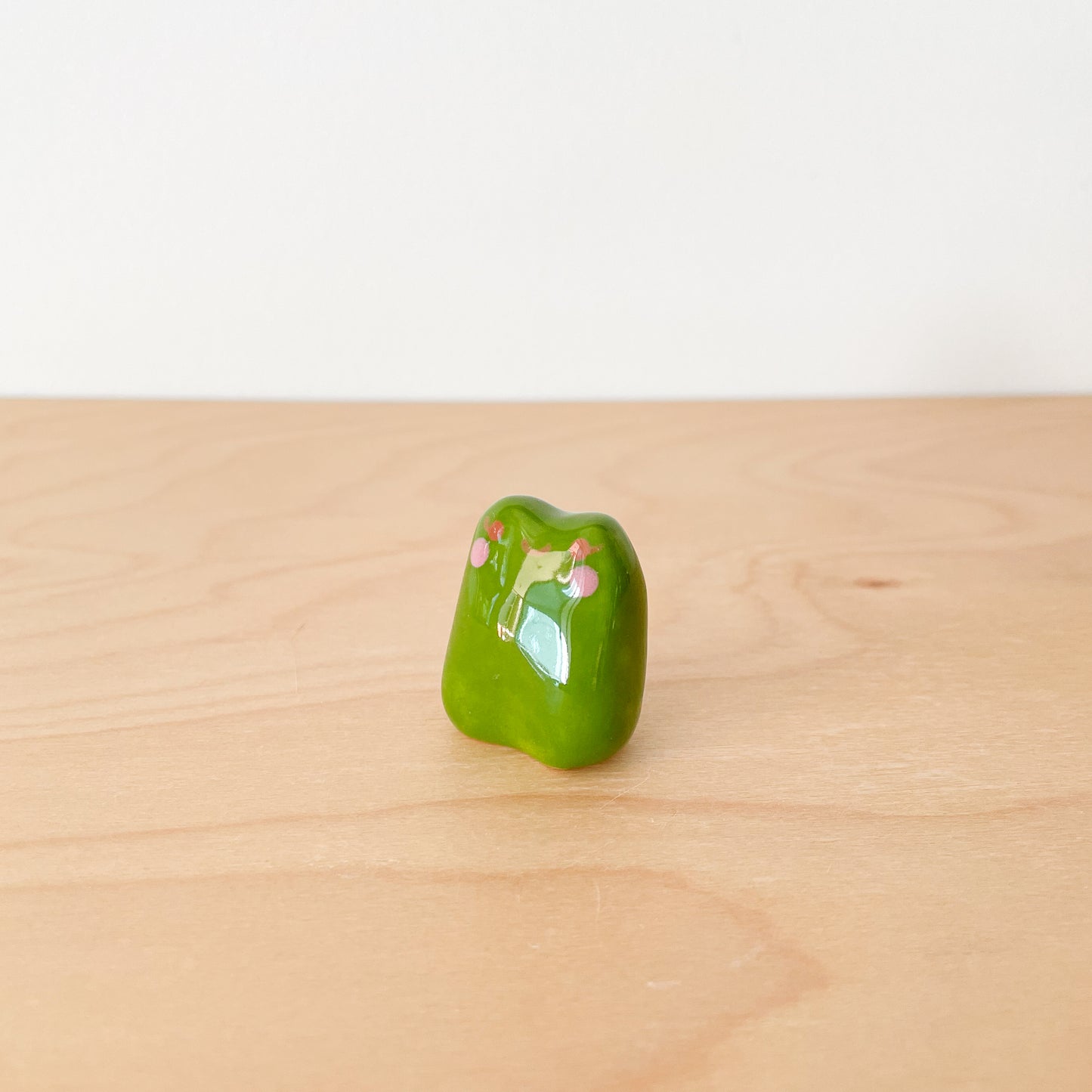 Forest Green Froggy Desk Pal