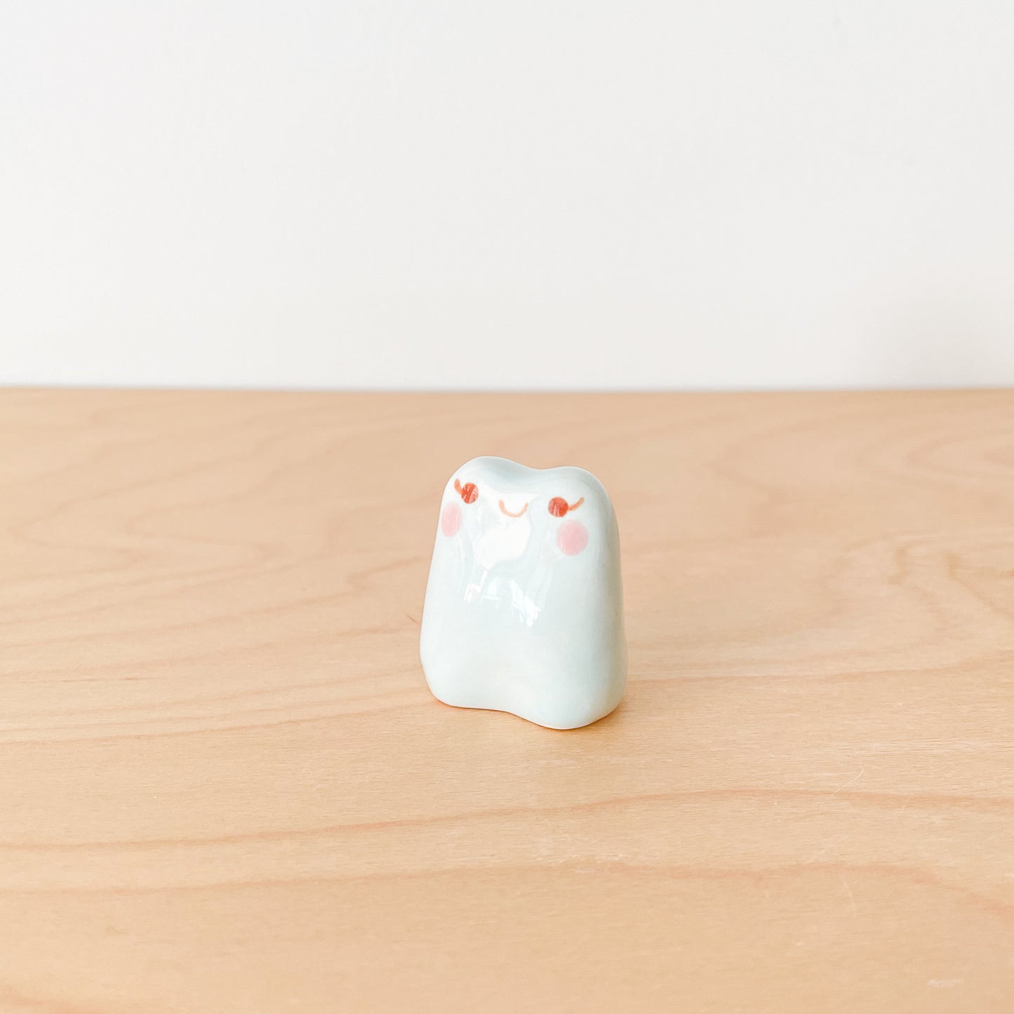 Baby Blue Froggy Desk Pal
