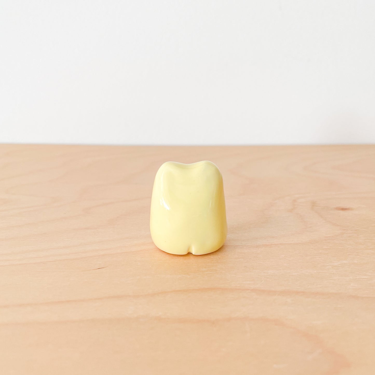 Yellow Froggy Desk Pal