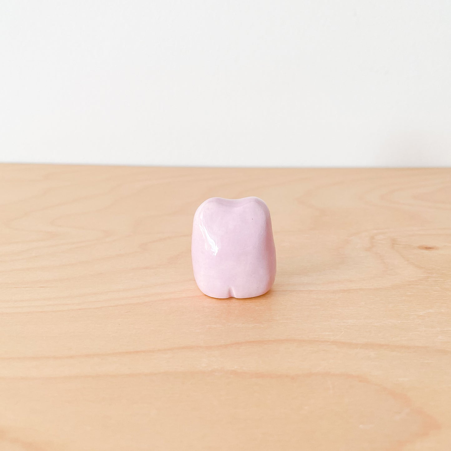 Lilac Froggy Desk Pal