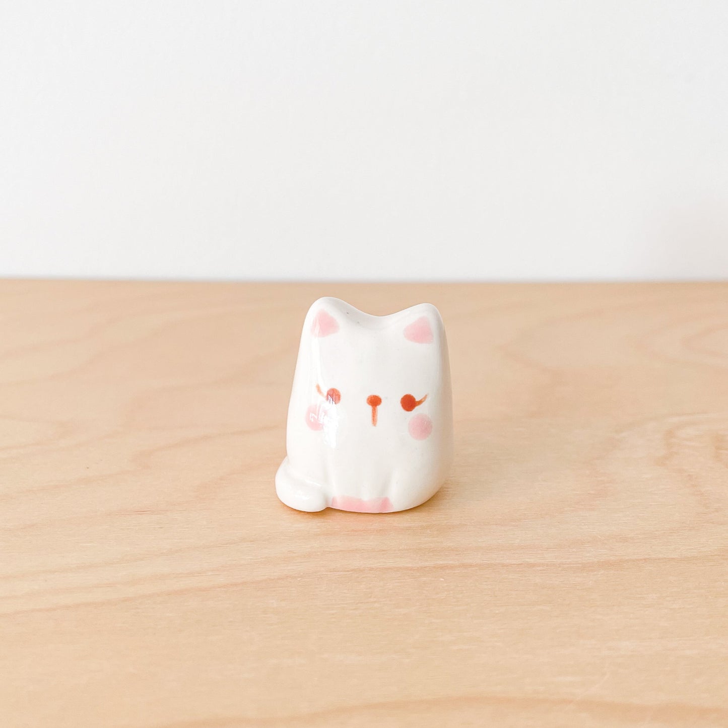 Cat Desk Pal