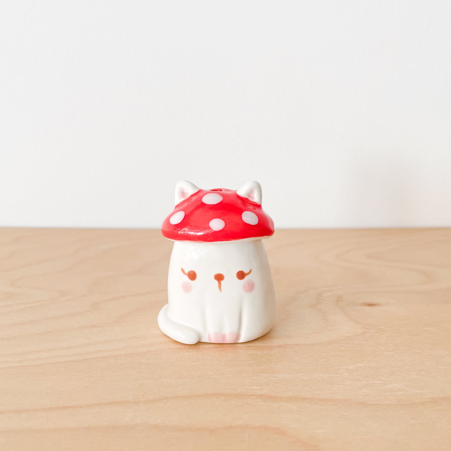 Red Mushy Cat Mini Vase