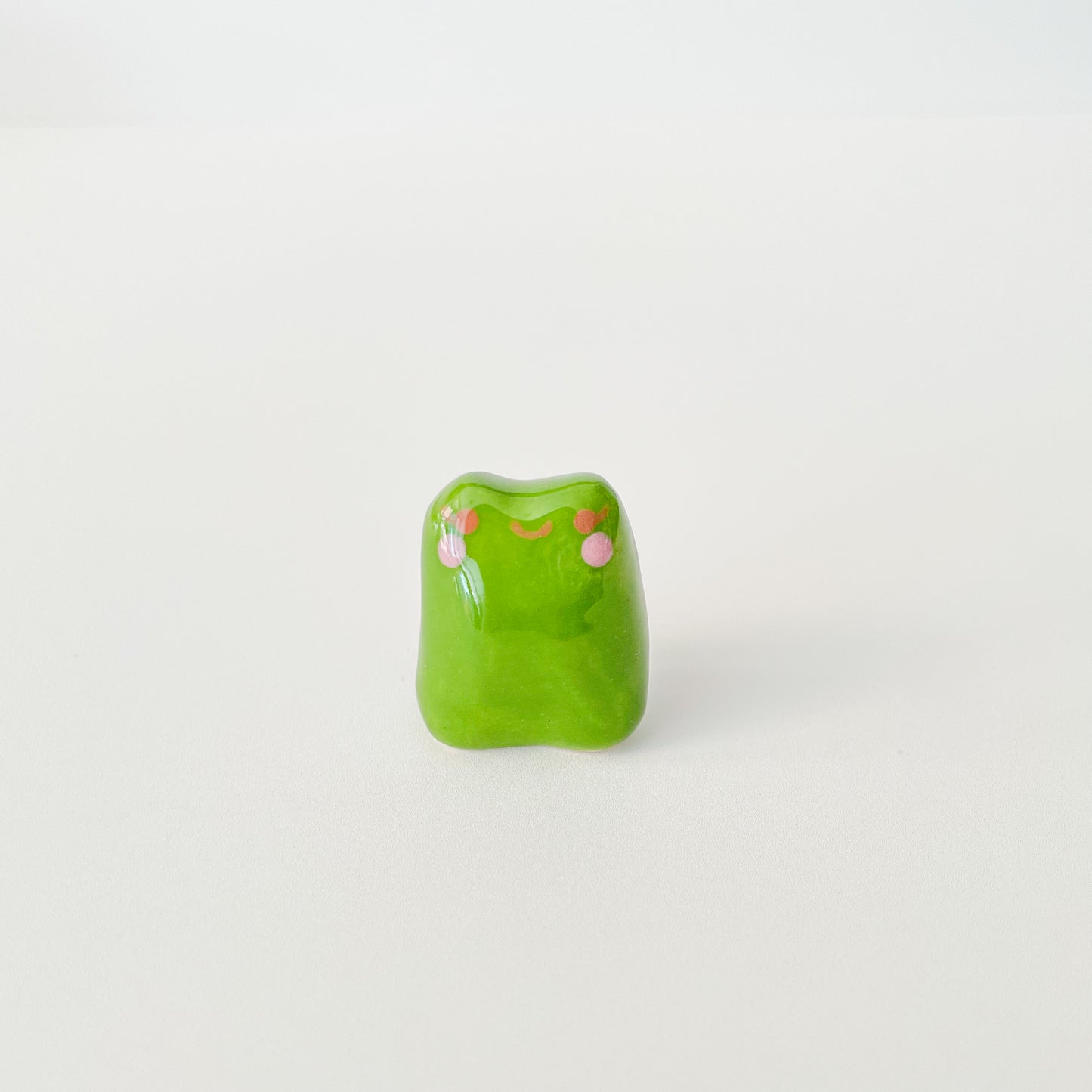 Forest Green Froggy Desk Pal