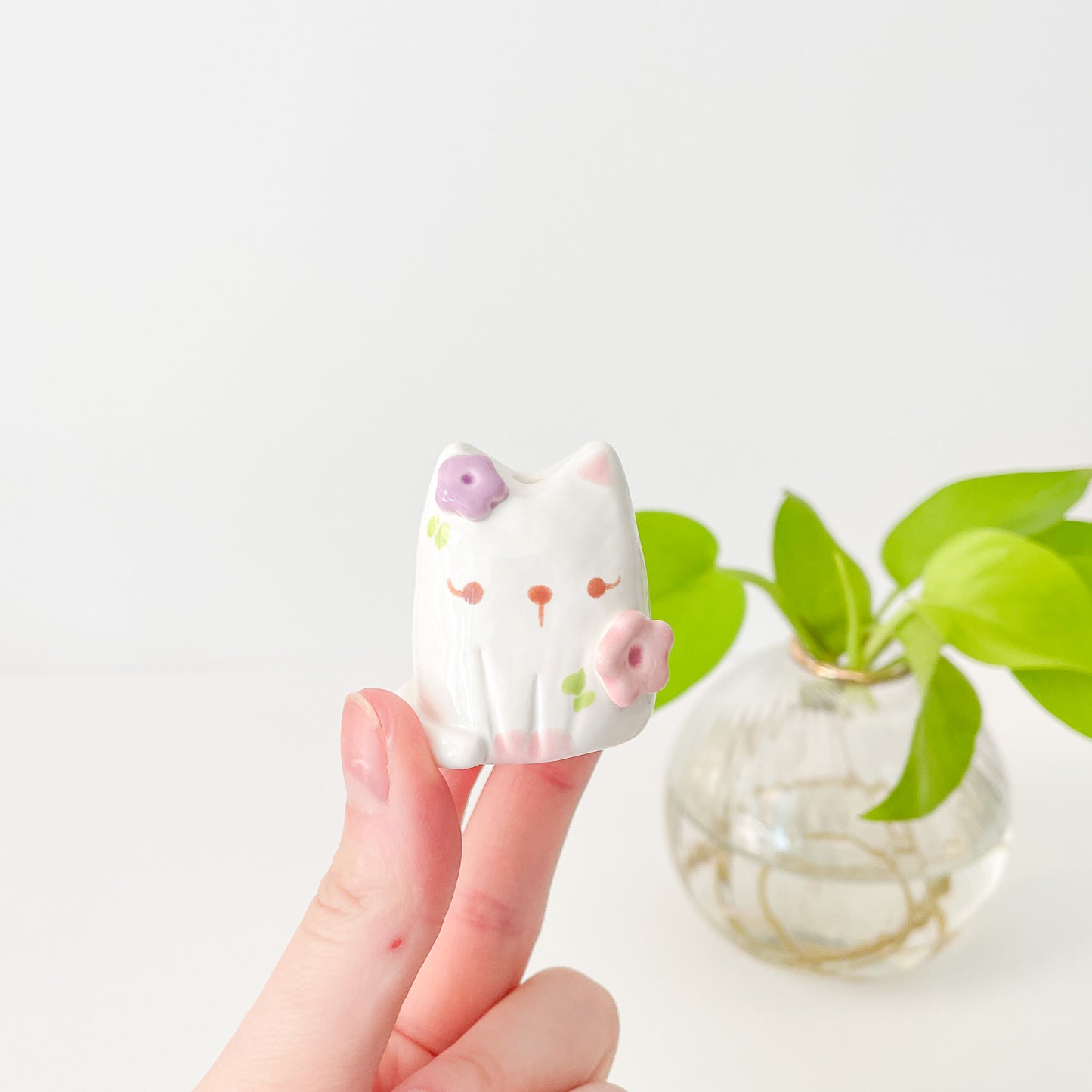 Blooming Cat Mini Vase