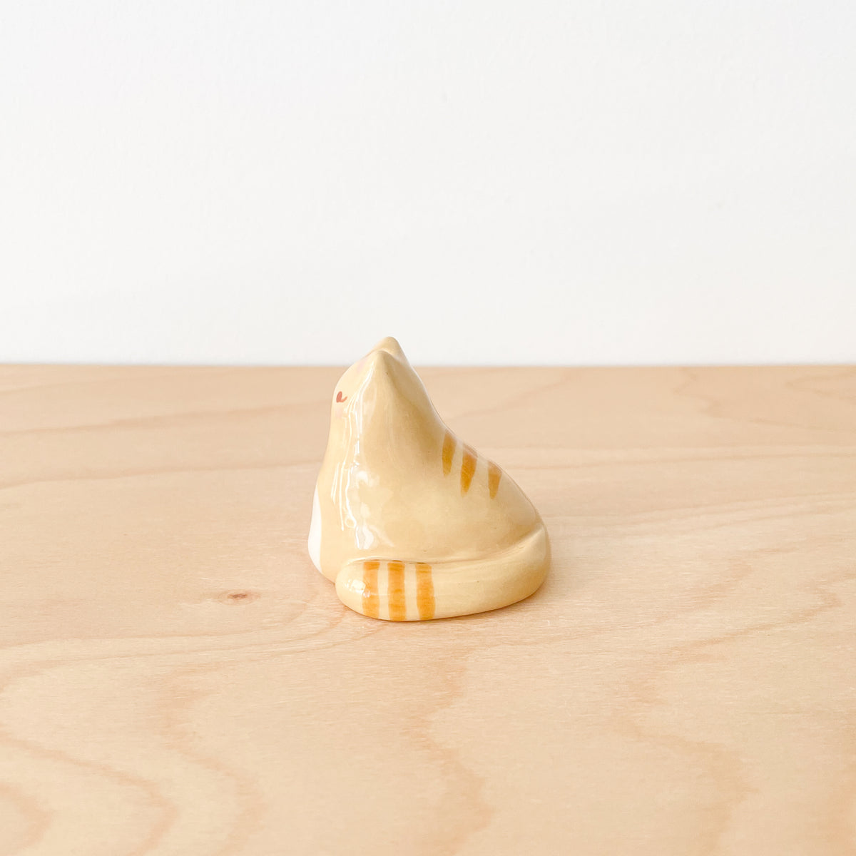 Caramel Loaf Cat Mini Vase