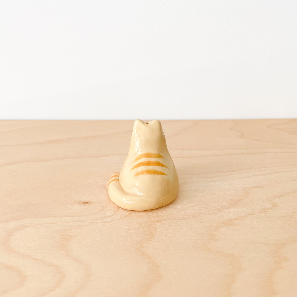 Caramel Loaf Cat Mini Vase