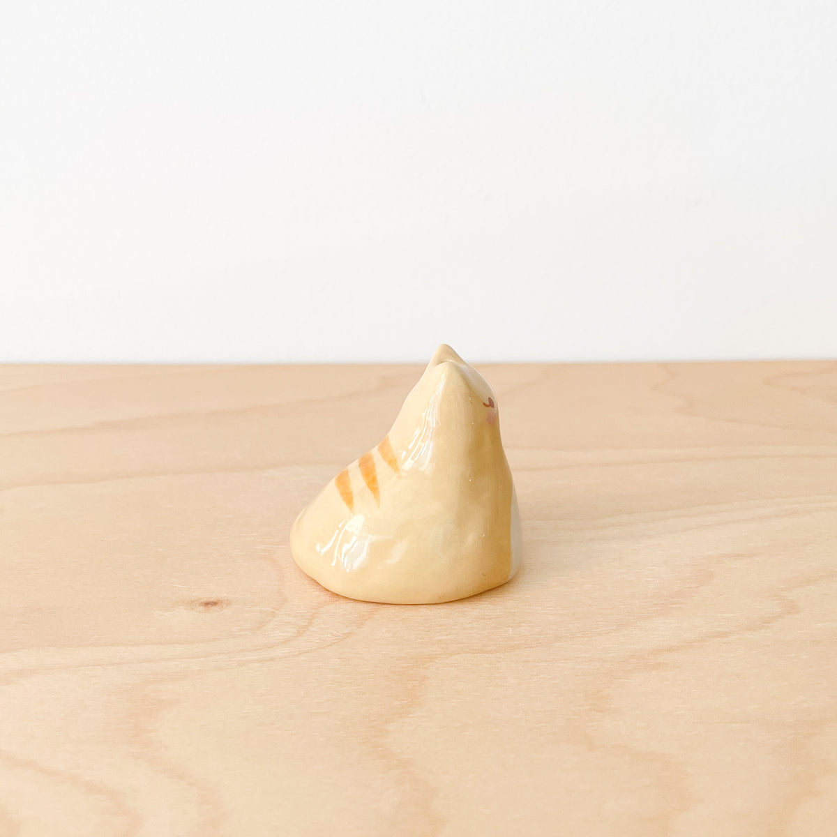 Caramel Loaf Cat Mini Vase