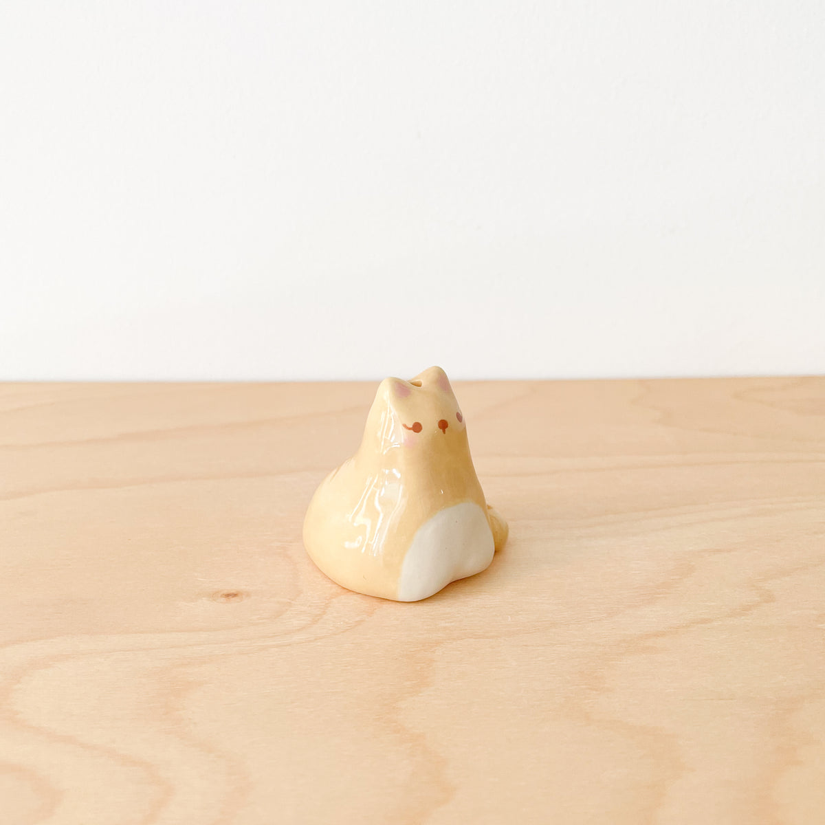 Caramel Loaf Cat Mini Vase