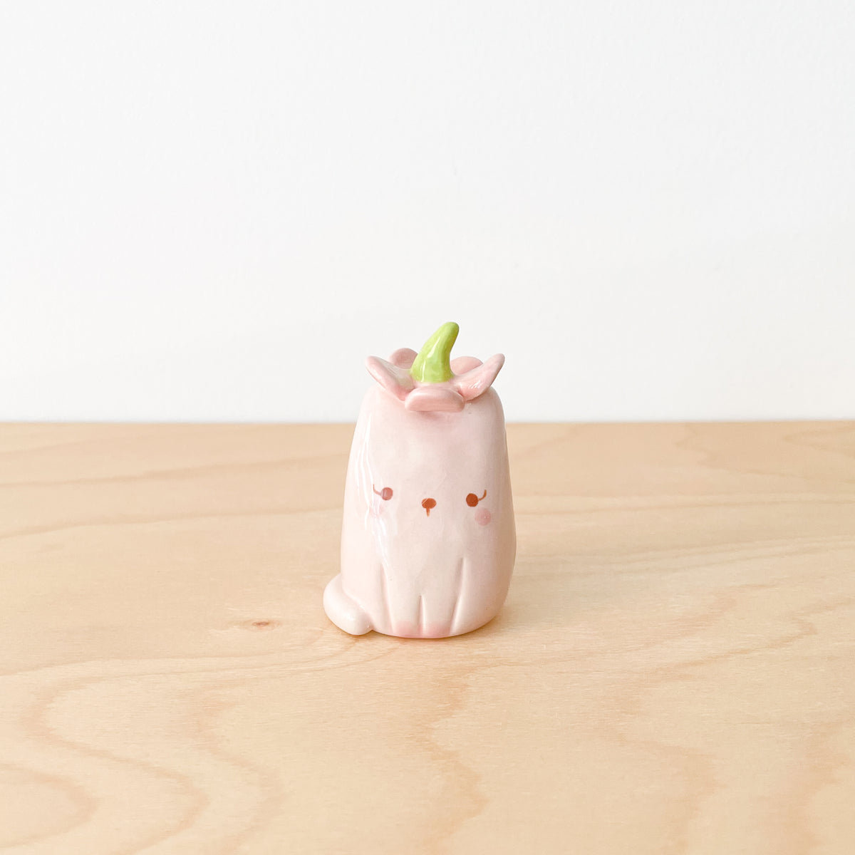 Pink Daisy Cat Ring Holder
