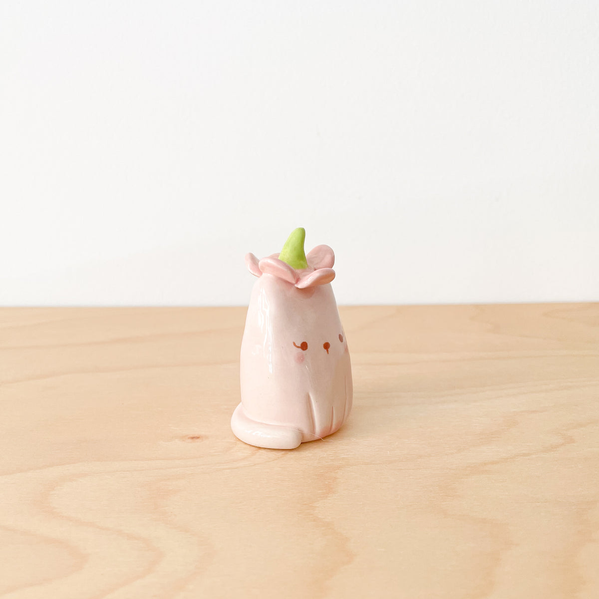 Pink Daisy Cat Ring Holder