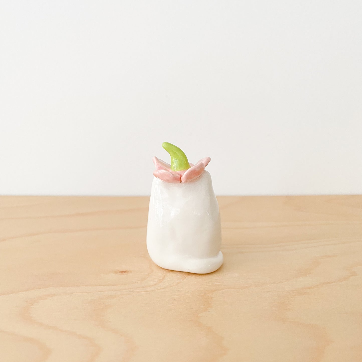 Daisy Cat Ring Holder