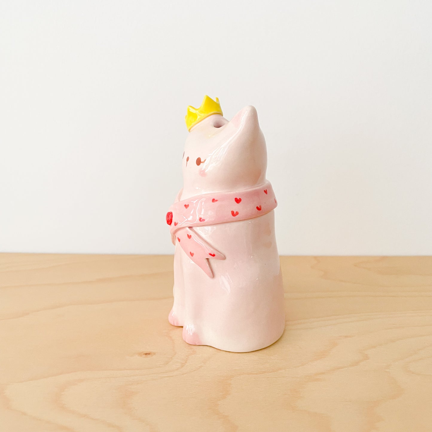 Queen Cat Vase