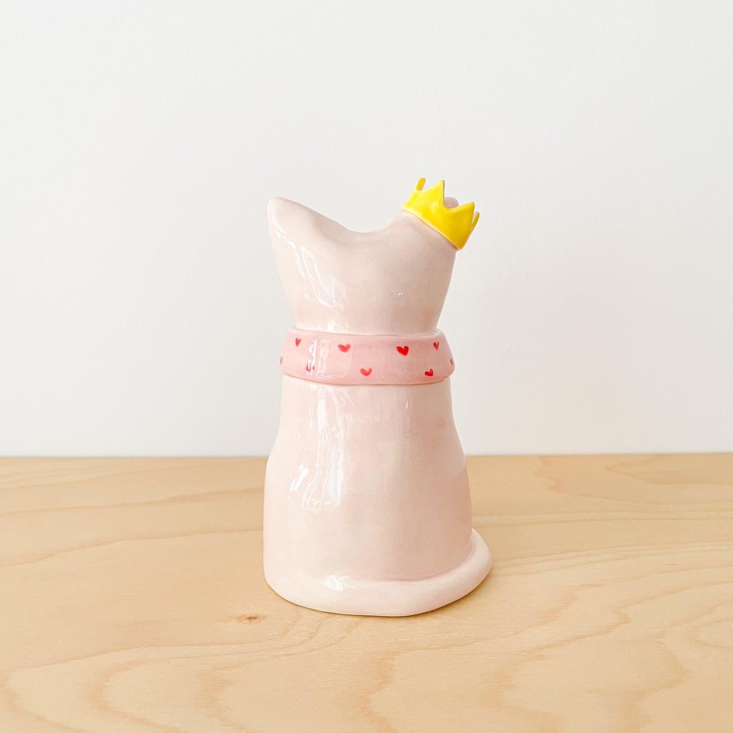 Queen Cat Vase