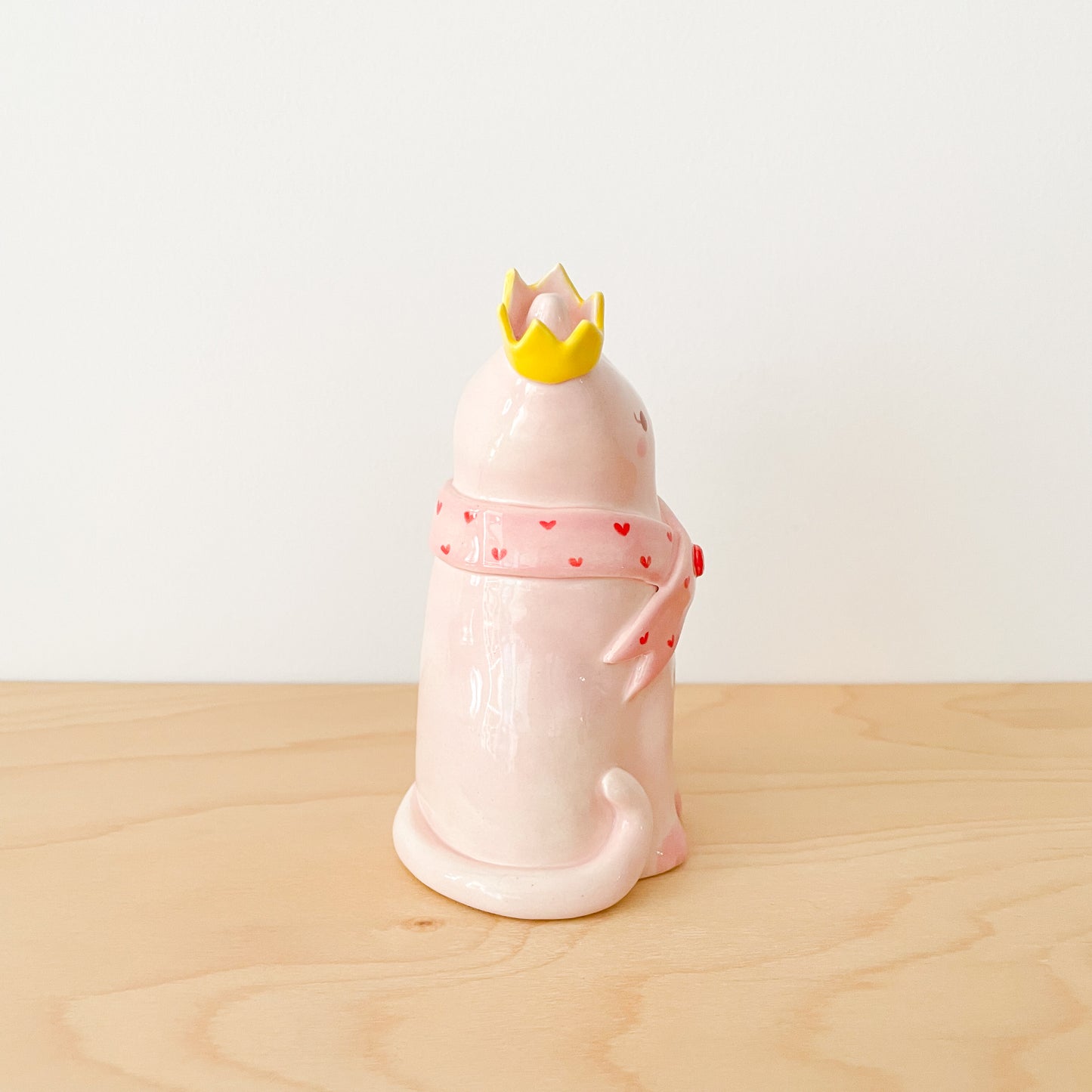 Queen Cat Vase