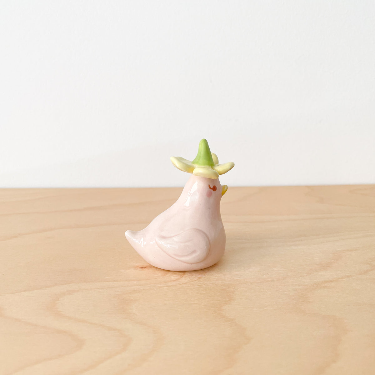 Pink Daisy Duck Ring Holder
