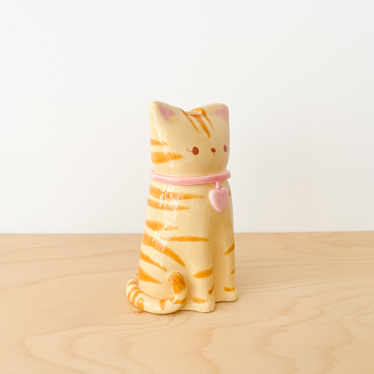 Brown Tabby Cat Vase