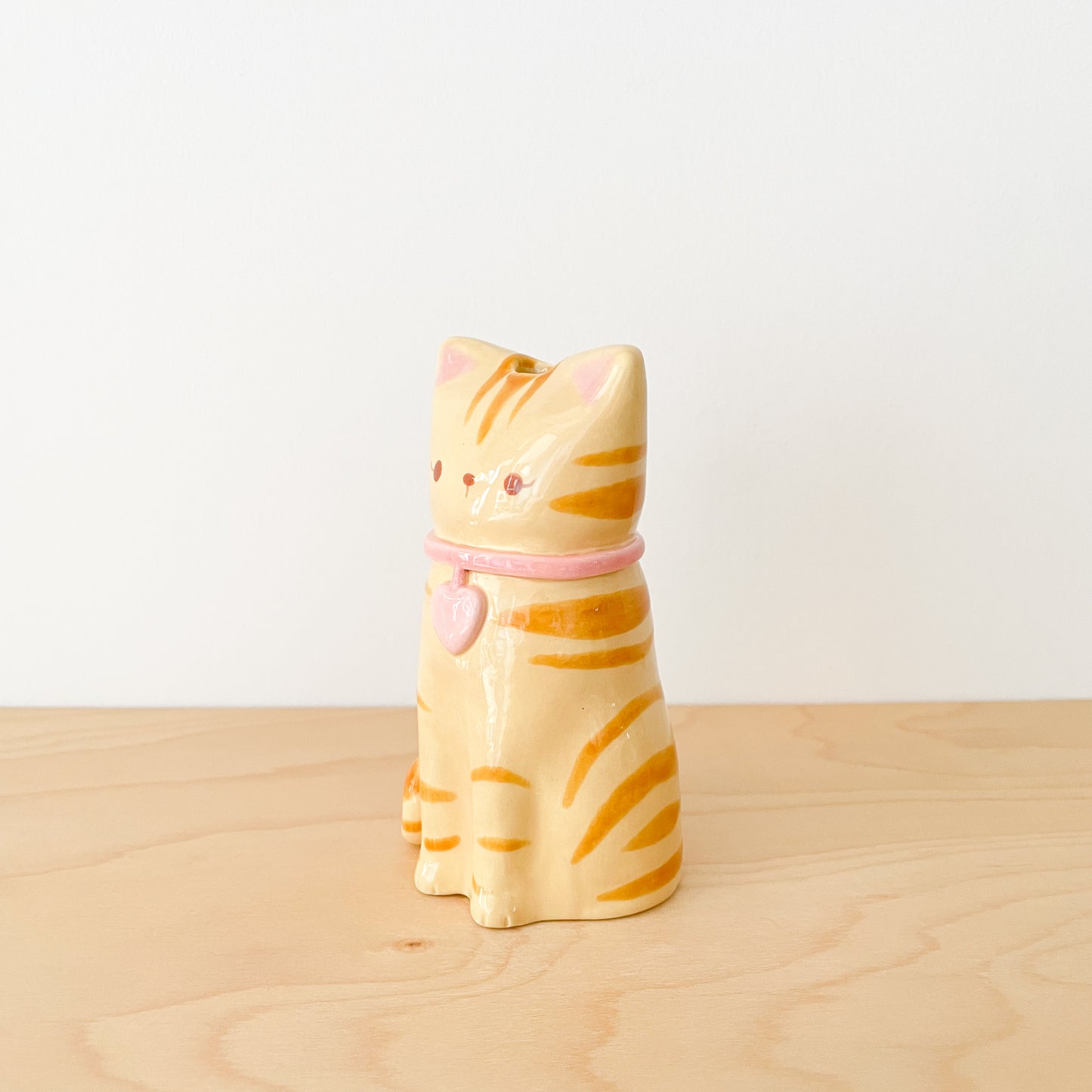 Brown Tabby Cat Vase