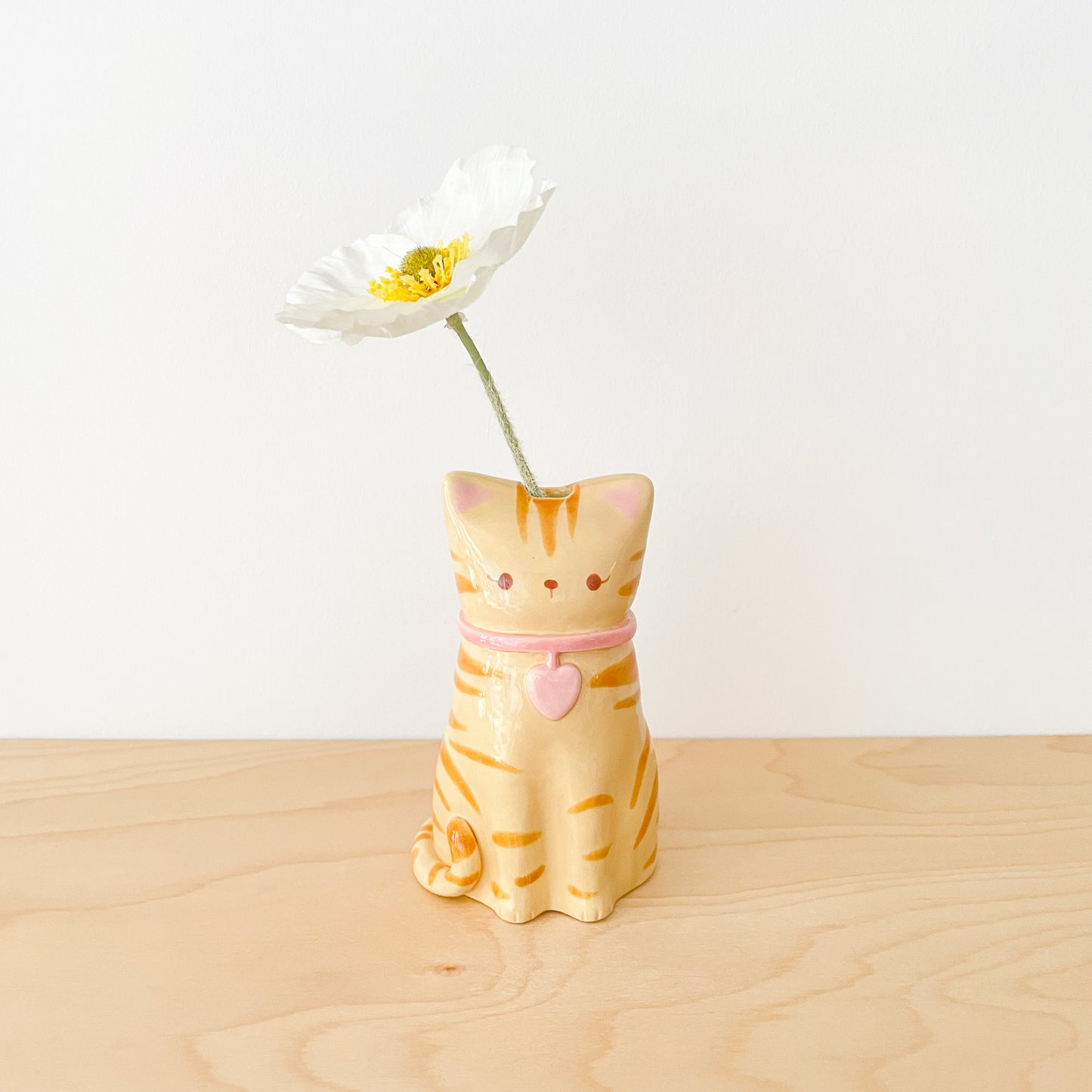 Brown Tabby Cat Vase